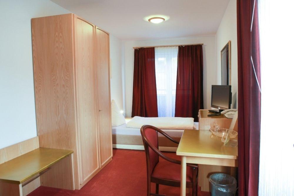 Hotel Aggertal Gummersbach Exterior foto